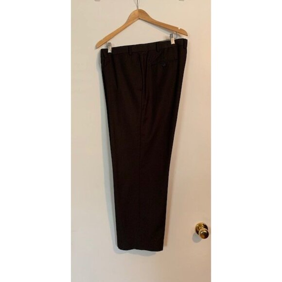 BILL BLASS 2 pc suit - Picture 2 of 7